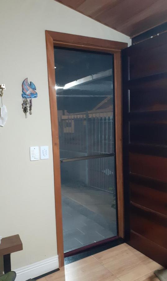 Linda Casa Rio Das Ostras, Ar Condicionado, Wifi, Churrasqueira E Garagem Buitenkant foto